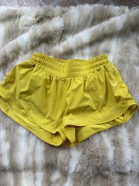 Lululemon hotty hot shorts